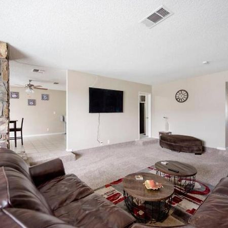 Pool 4 Bedroom 2 Bath Close To Strip Las Vegas Ngoại thất bức ảnh