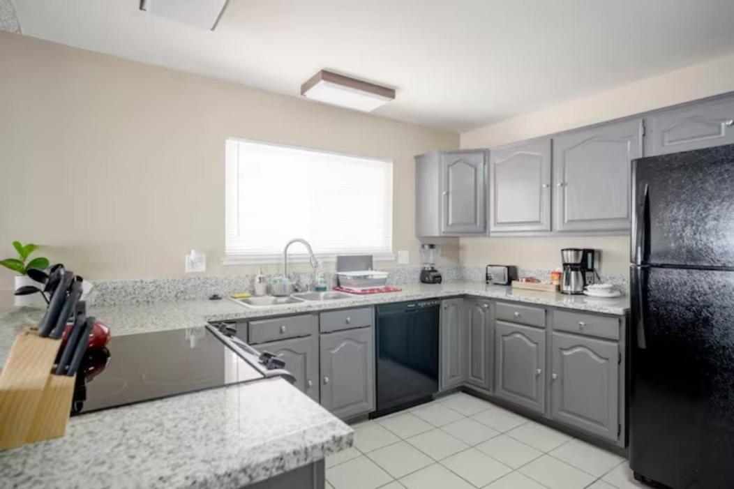 Pool 4 Bedroom 2 Bath Close To Strip Las Vegas Ngoại thất bức ảnh