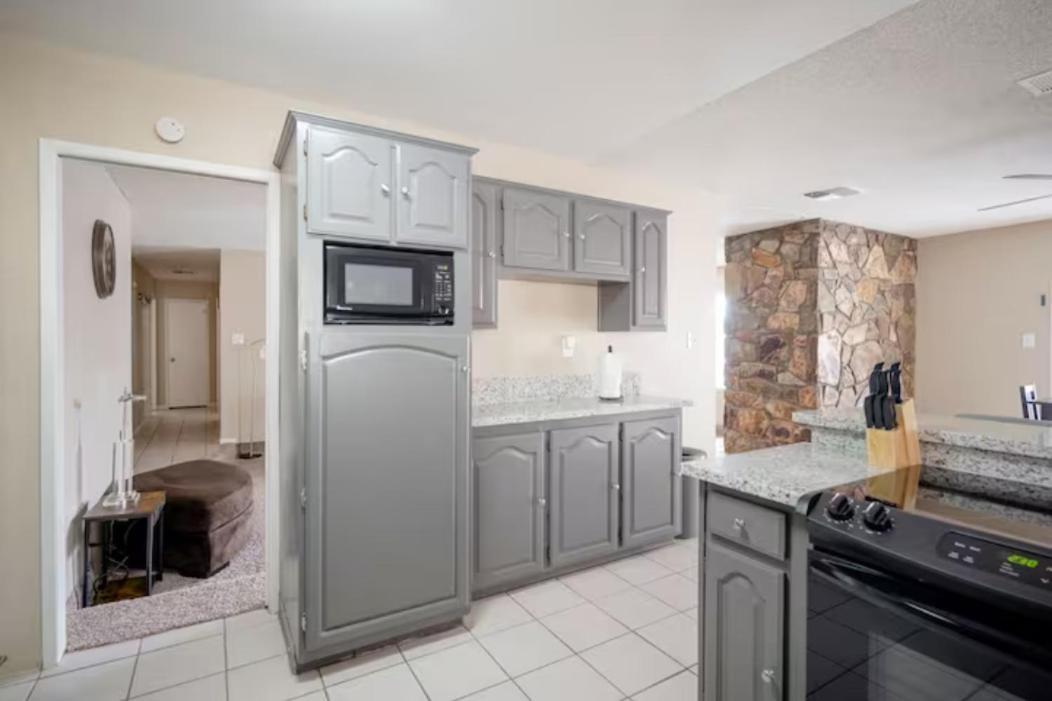 Pool 4 Bedroom 2 Bath Close To Strip Las Vegas Ngoại thất bức ảnh